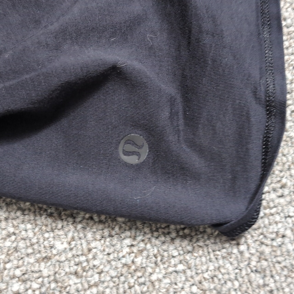 Lululemon Lightweight Split-Back Training Tank To… - image 6